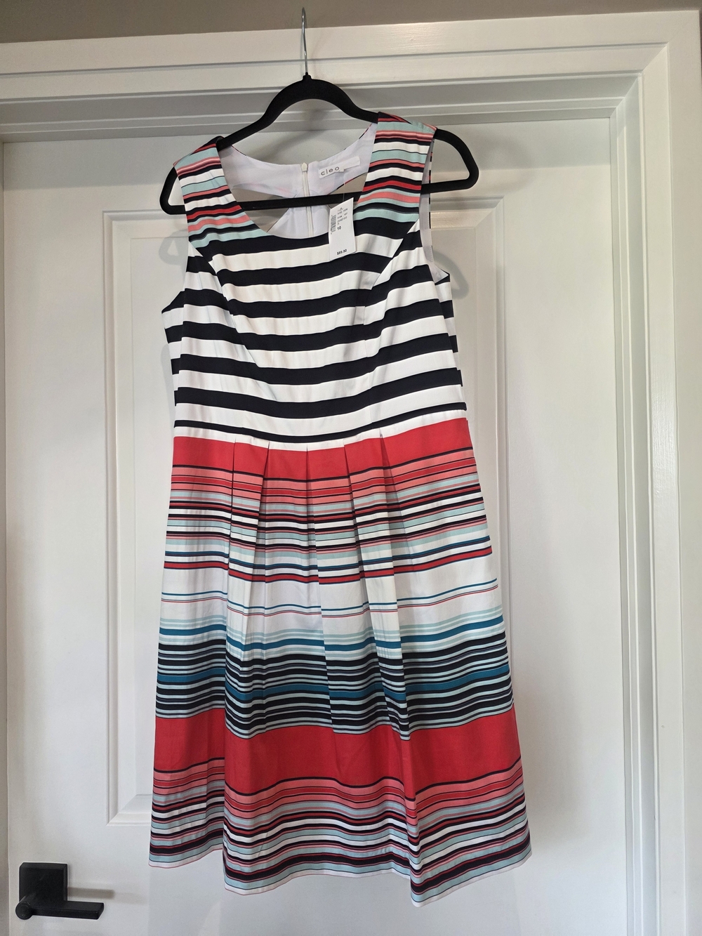 Womens S8⁷triped Sleeveless Dress — Red, Black & White